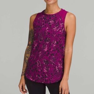 LULULEMON sculpt tank